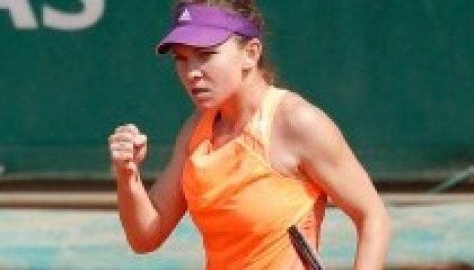 Simona Halep már negyeddöntős Roland Garroson