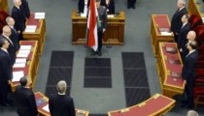 Esküt tettek a harmadik Orbán-kormány miniszterei