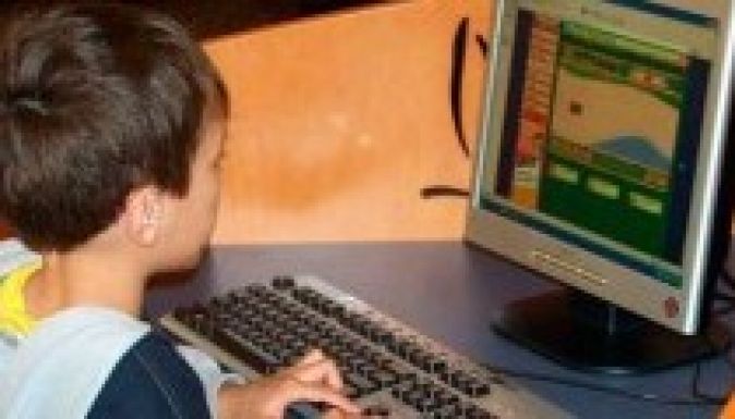 Minden diák megkapja a számítógépvásárlási támogatást