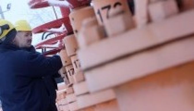 Magyarországon keresztül ömlik a gáz Ukrajnába