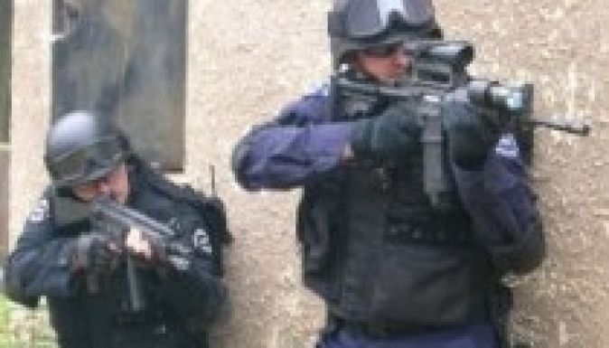 Fegyverrel támadtak a rendőrségre az albán marihuánatermesztők