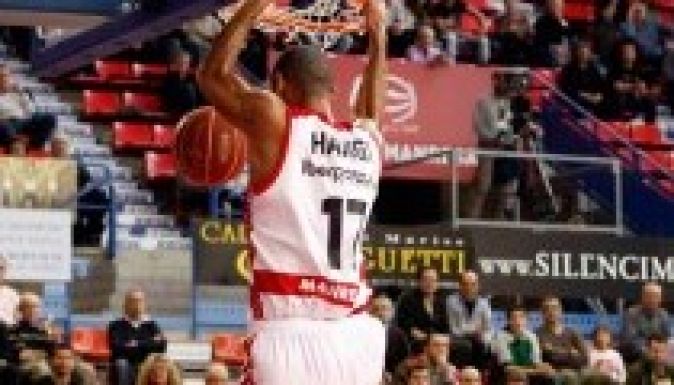 Hanga Ádámé a legszebb zsákolás az Euroligában (VIDEÓ)