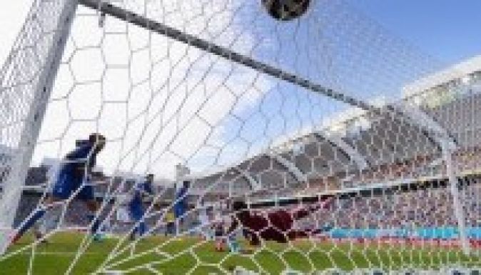 Így áldozott le az óvilági futballnak (GALÉRIA)