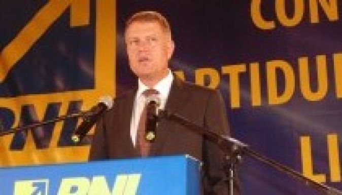 Klaus Johannis lett a PNL elnöke, belépnek az EPP-be