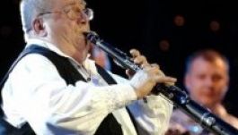 Ellopták Dumitru Fărcaș tárogatóját Bukarestben