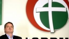 Kovács Béla tagadja a kémvádakat. és lemondott mentelmi jogáról