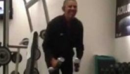 Barack Obama fáradt és öreg (VIDEÓ)