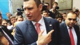 Vitalij Klicsko letette a főpolgármesteri esküt Kijevben