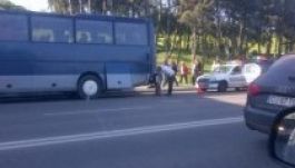 Magyar turistabusz ütközött autóval Kolozsváron