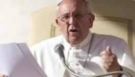 Gyengélkedik a pápa, lemondta több programját