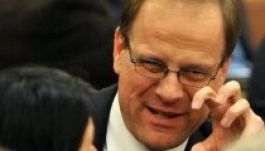 Navracsics Tibor is bekérette a norvég nagykövetet