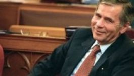 Az Európai Parlamentben felavatták a Horn Gyuláról elnevezett termet