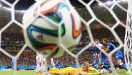 Megérdemelt olasz győzelem a fáradt angolokkal szemben