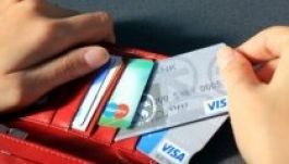 Egyre kevesebb készpénzt használunk