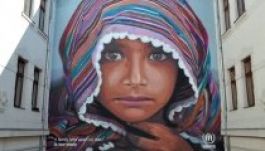 Újabb budapesti tűzfalra került fantasztikus festmény