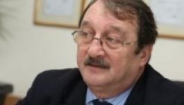 Őrizetbe vette az ügyészség az államfő öccsét