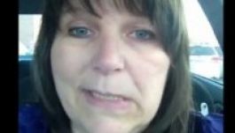 Lefilmezte egy nő, ahogy stroke-ot kap az autóban (VIDEÓ)