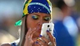 Ezért fognak sokkal többet posztolni keddtől a foci-vb helyszíni nézői