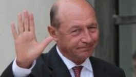Traian Băsescu: szövetkezett az alvilággal a parlament