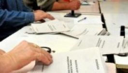 Hivatalos: november 2-án tartják az elnökválasztást