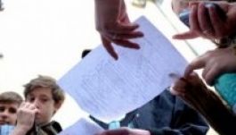 A román vizsga tételeit kidolgozó tanárok lemondását követelik