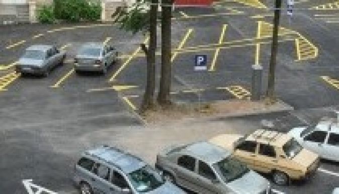 Ingyen lehet parkolni Nagyváradon