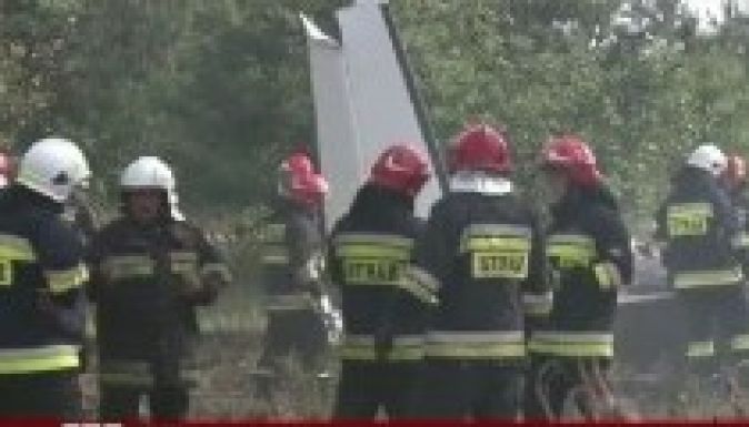 Repülőgép-szerencsétlenség Lengyelországban 11 halottal