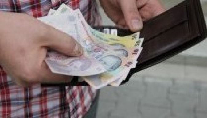 Újabb történelmi mélyponton az éves infláció