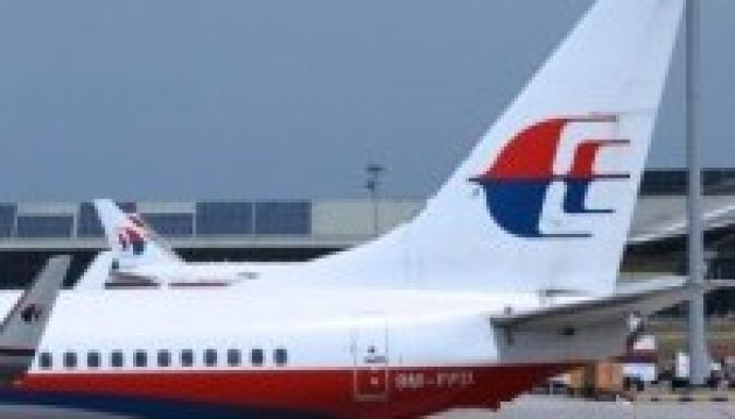 Beleroppanhat a két tragédiába a maláj légitársaság