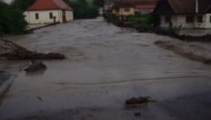 Hatalmas károkat okozott a székelyföldi árvíz