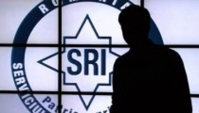 Jobban bízunk a titkosszolgálatokban, mint a bankokban