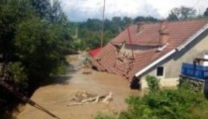 Már halottjai is vannak a dél-romániai árvizeknek