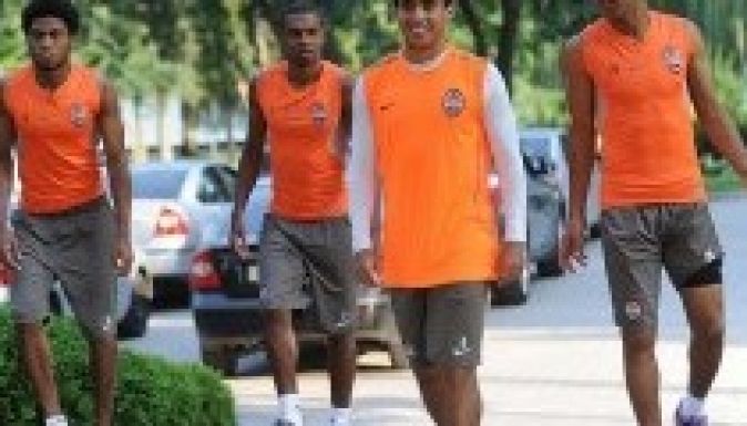 Visszatértek Donyeckbe a megijedt külföldi focisták