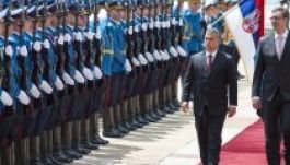 Orbán a magyar-szerb kapcsolatok élénkítéséről tárgyalt Belgrádban