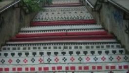 Vásárhelyi dilemma: mi díszítse a Rákóczi-lépcsőt?