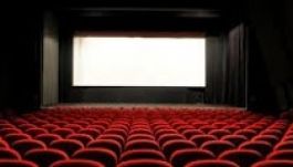 Lefoglalta négy moziterem minden ülőhelyét - mert megsértették