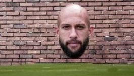 Amerika a félig magyar Tim Howard lábainál hever