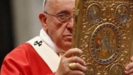 Ferenc pápa bocsánatot kért a papi pedofília áldozataitól