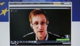 Snowden maradna, folytatná titkos életét az oroszoknál