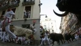 Nem olvasták új áldozatuk kézikönyvét a pamplonai bikák