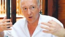 Ellopták Szikora János forgatókönyvét, 100.000 forintot kap a megtalálója