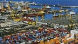 Magyarország beszállna a konstancai kikötőbe