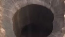 Hatalmas kráter tartja rémületben a szibériaiakat (VIDEÓ)