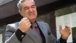 Gigi Becali már verekszik is a börtönben
