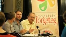 Erdélyi legényes és verbunkverseny is lesz a Vásárhelyi Forgatagon