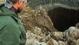 Belestek a rejtélyes szibériai lyukba (VIDEÓ)