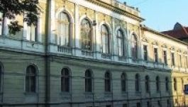 Magyar iskolákba költöznek a magyar szakosztályok Nagyváradon