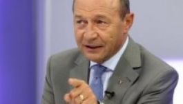 Băsescu visszaküldte a tb-járulék csökkentéséről szóló törvényt