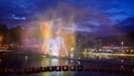 Ködszínházat avattak Debrecenben