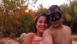 Majdnem agyoncsapta a villám a szelfiző párt (VIDEÓ)